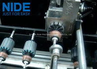 自動絶縁材の電機子はペーパー挿入機械OD 20~58mmに細長い穴をつける