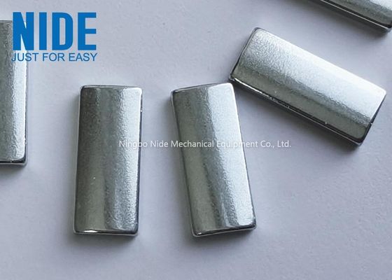希土類強いネオジムのNdfebの長方形の磁石15x6x3mm