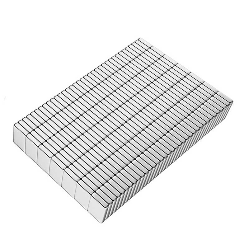 希土類磁石の頑丈で小さいネオジムの棒磁石20 x 10 x 3mm